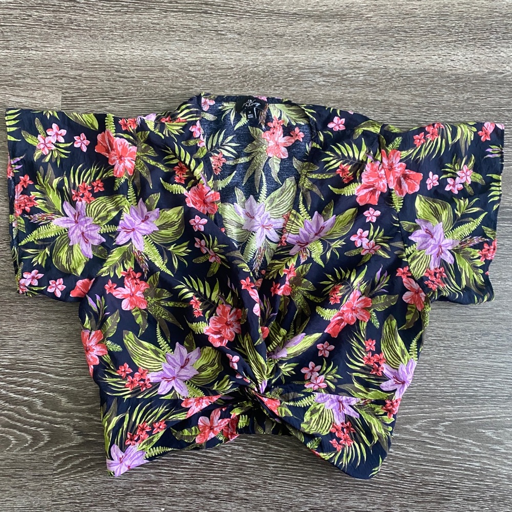 Floral Shirt/Top